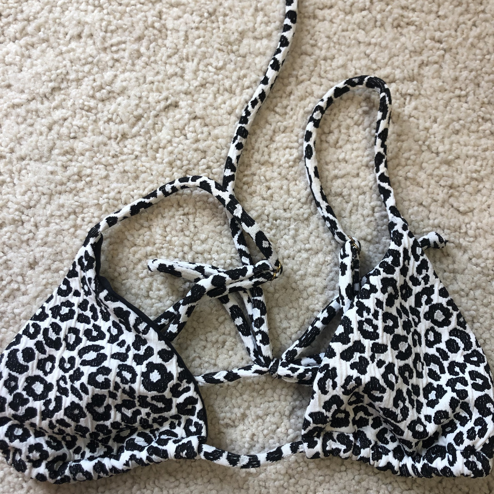Cheetah bikini - Picture 2 of 3